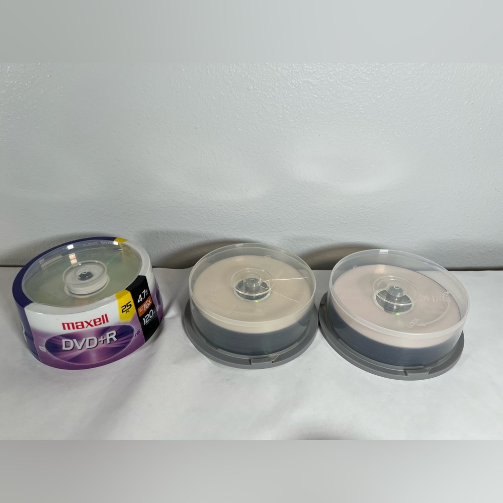 Maxell and Sony DVD+R‎ Disc Set of 64 discs